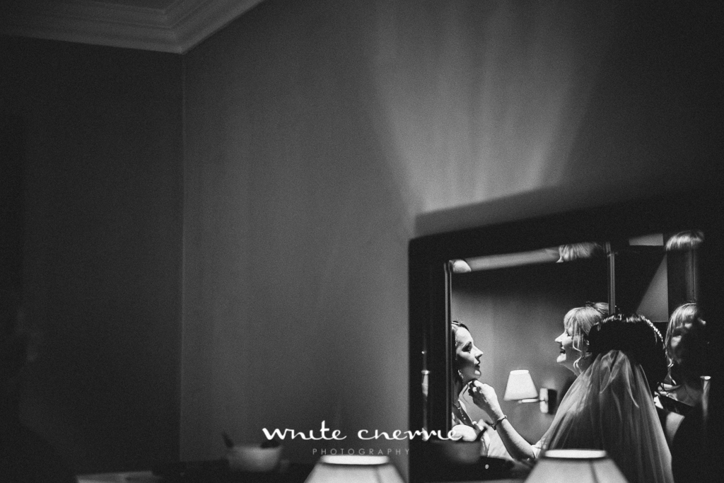 White Cherrie, Edinburgh, Natural, Wedding Photographer, Debbie & Billy previews (25 of 57).jpg