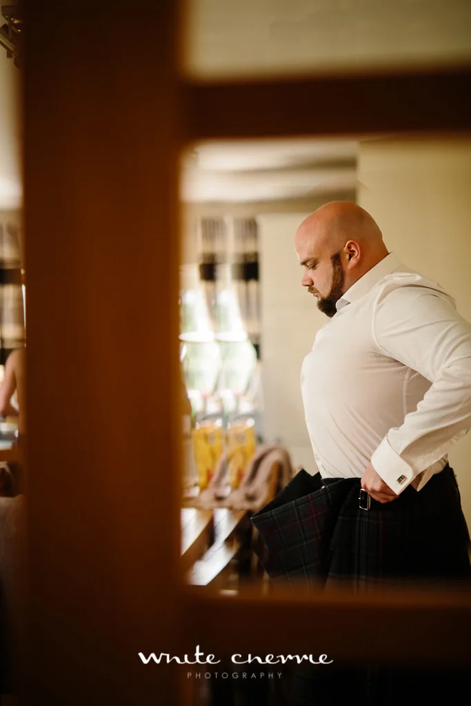 White Cherrie, Edinburgh, Natural, Wedding Photographer, Laura and Jamie previews (9 of 58).jpg