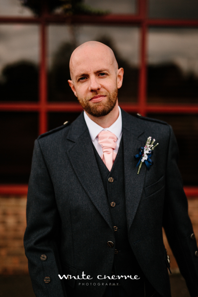 White Cherrie, Edinburgh, Natural, Wedding Photographer, Mandy & Ian previews (16 of 41).jpg