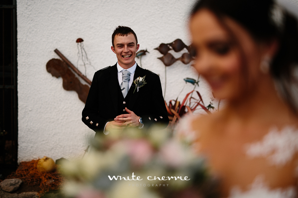 White Cherrie, Edinburgh, Natural, Wedding Photographer, Kayley & Craig previews (32 of 45).jpg