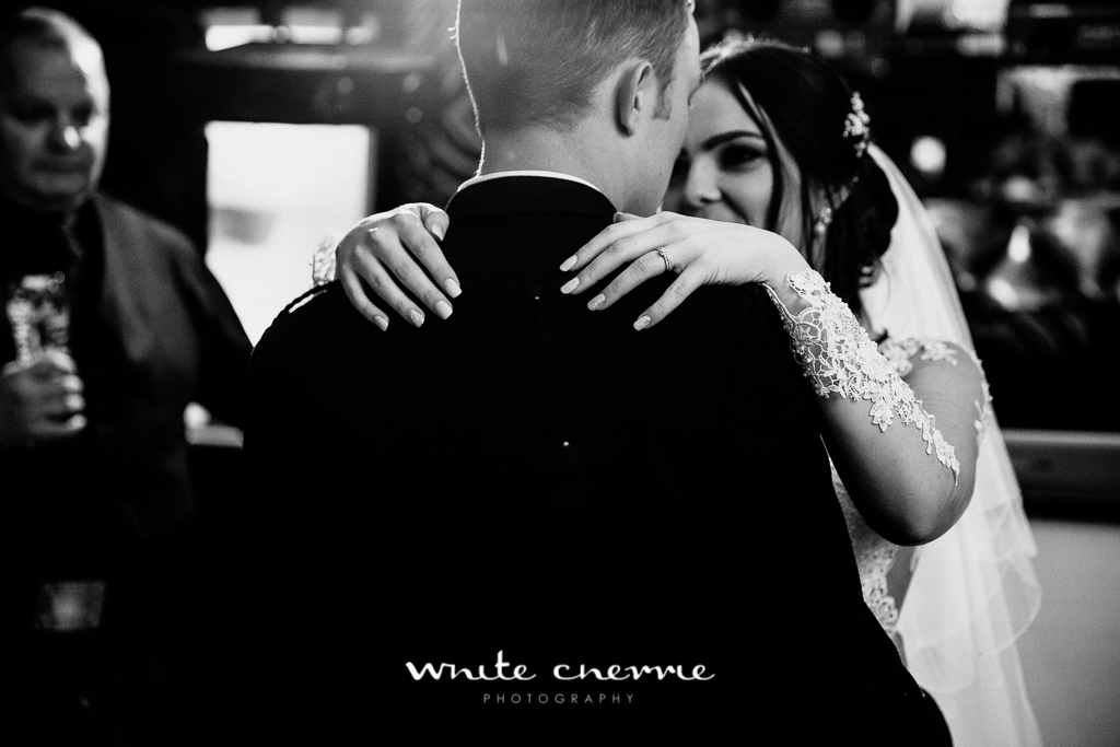 White Cherrie, Edinburgh, Natural, Wedding Photographer, Kayley & Craig previews (42 of 45).jpg