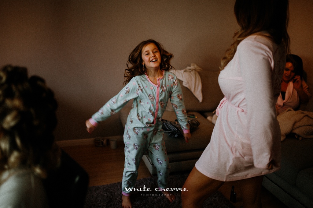 White Cherrie - Hannah & Scott previews-10.jpg