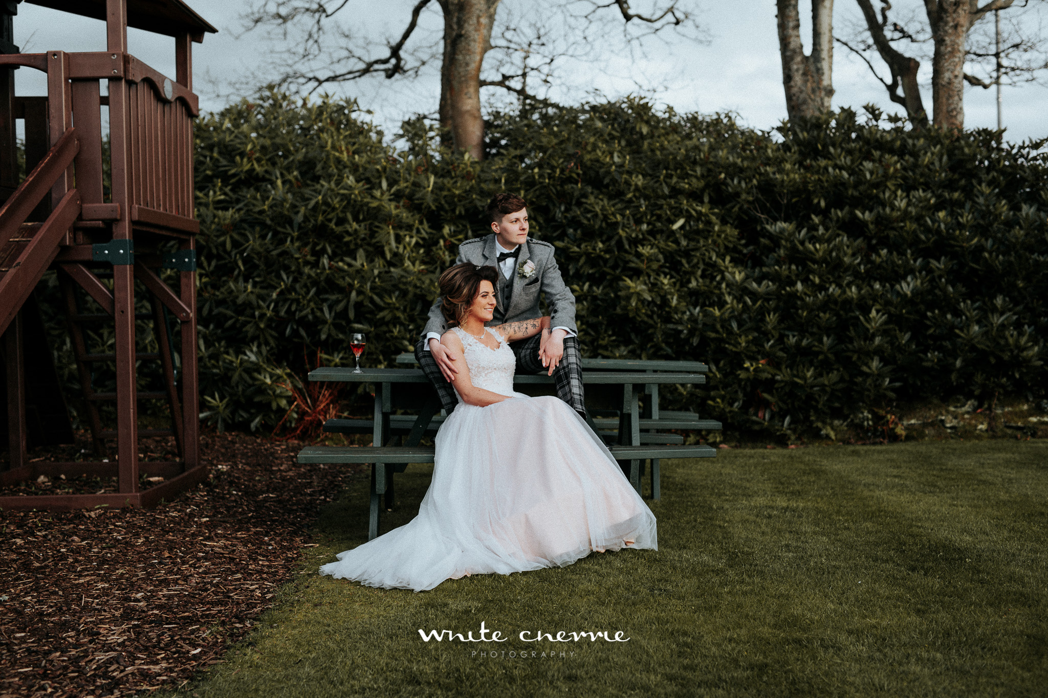 White Cherrie - Hannah & Gemma-57.jpg