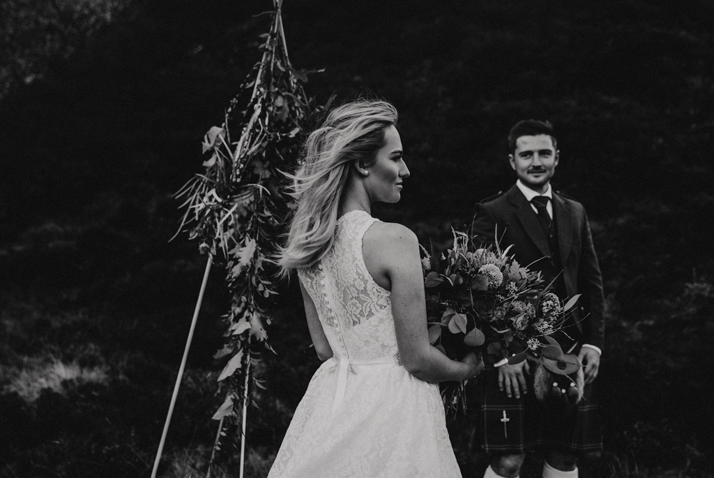 White_Cherrie-Hollie_Brian-BW_wind.gif