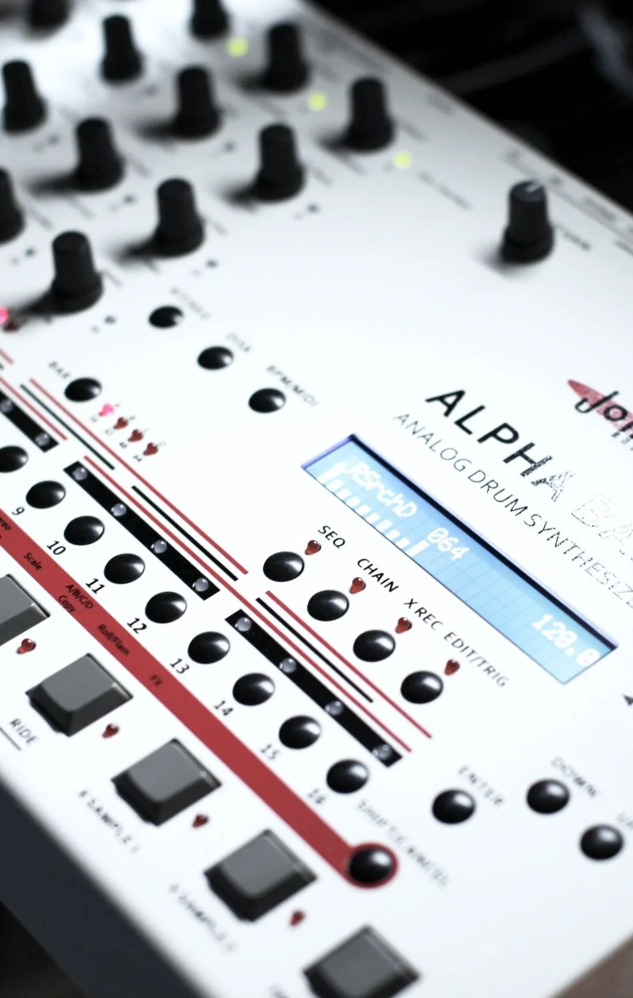 sam ash drum machine on Jomox Alpha Base Voltage Company