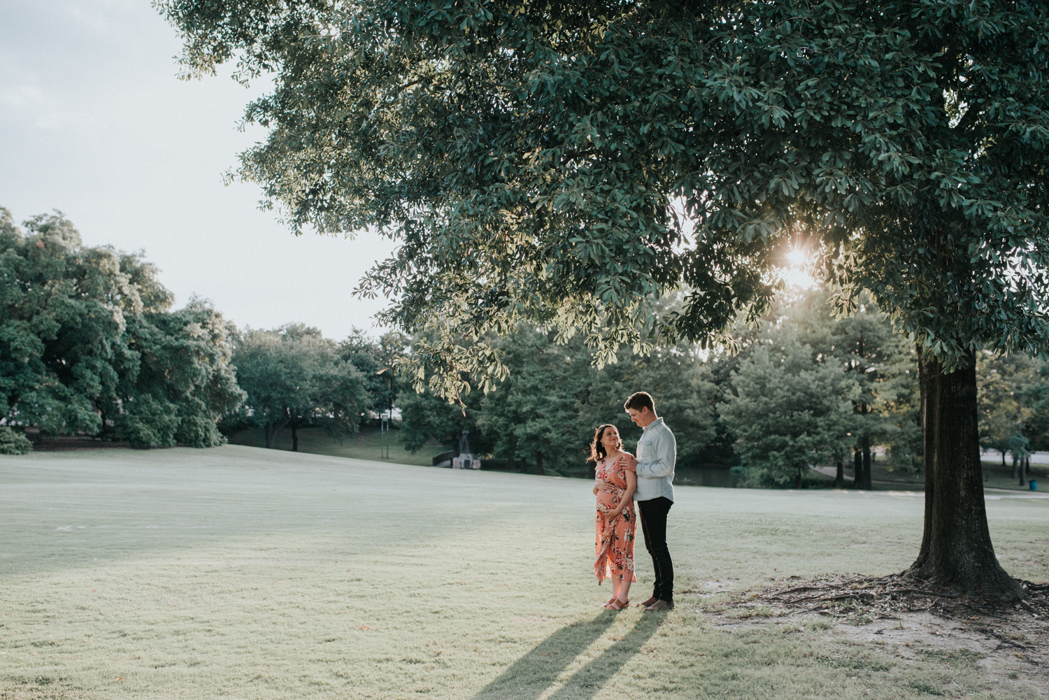 maternitysession-theclevelands-babybump-mommytobe-pregnancypictures-maternitysessions-houstontexas-texas-dowtownhouston-loscastrophotography-21.jpg