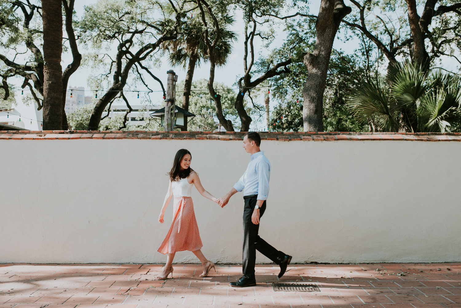 houstonphotograper-sanantoniotx-sanantoniophotographer-sanantonioweddings-texasweddings-engagementsessions-elizabethandcaleb-loscastrophotography-23.jpg