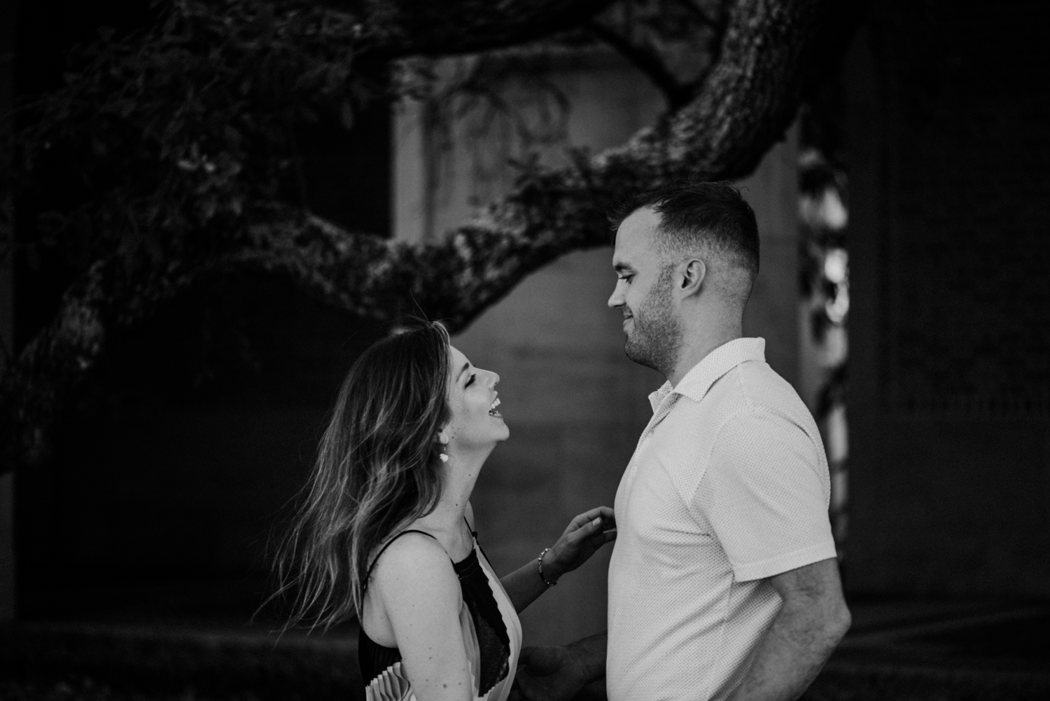 lillyanddavid-houstonengagementsession-riceuniversity-riceengagementsession-texasweddings-colombia-colombiaweddings-15.jpg