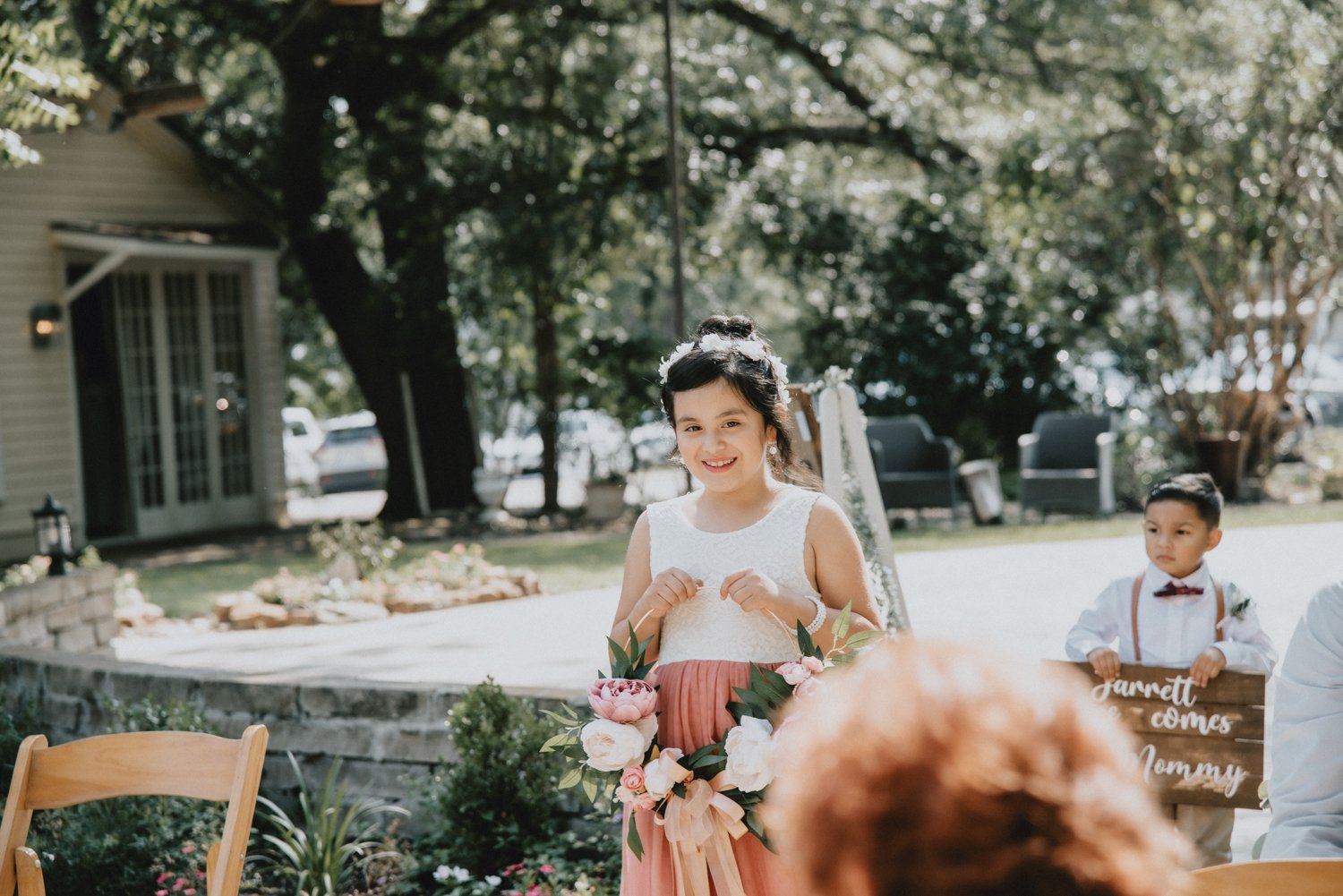 lagronewedding-kaylaandjarrett-houstonwedding-texasweddings-bride-groom-weddingdress-hodgepodgelodge-weddingvenue-loscastrophotography-6.jpg