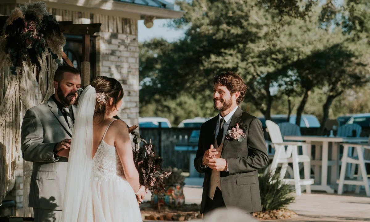 houstonwedding-galvestonwedding-houstonphotographer-texaswedding-dyiwedding-houstonweddings-loscastrophotography-45.jpg