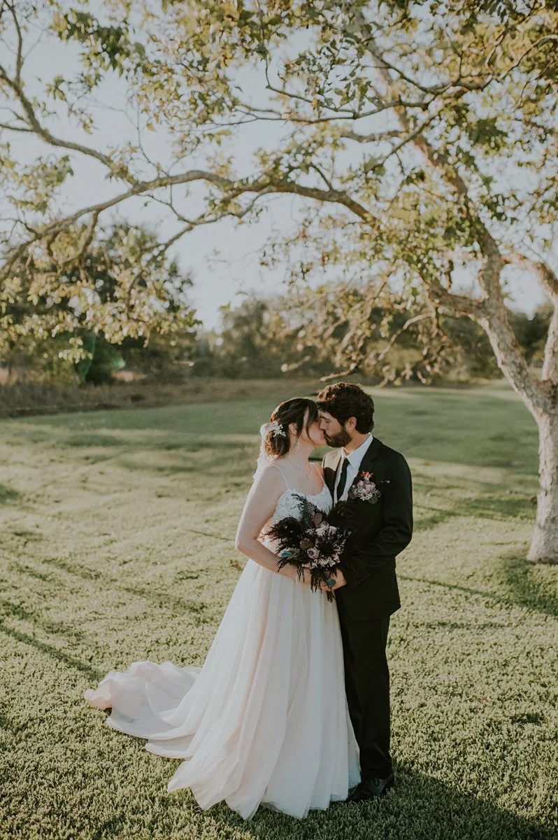 houstonwedding-galvestonwedding-houstonphotographer-texaswedding-dyiwedding-houstonweddings-loscastrophotography-50.jpg