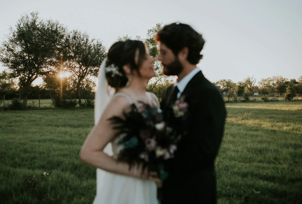 houstonwedding-galvestonwedding-houstonphotographer-texaswedding-dyiwedding-houstonweddings-loscastrophotography-57.jpg