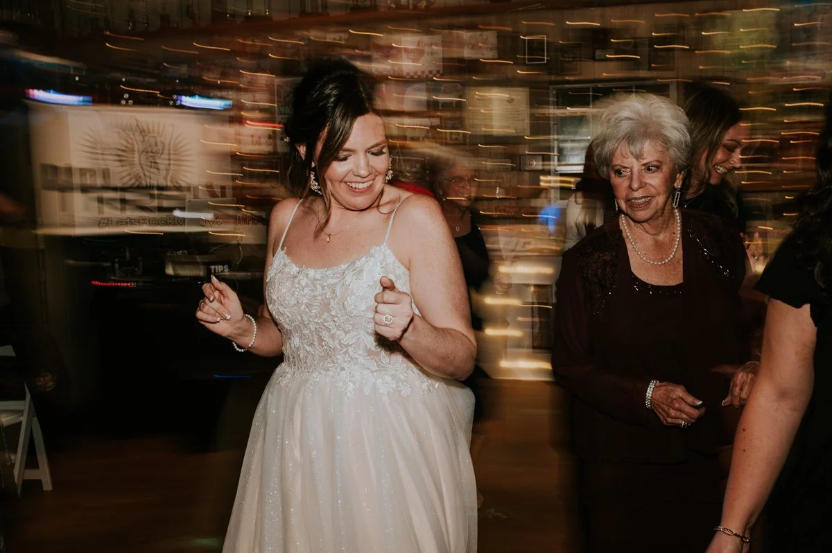 houstonwedding-galvestonwedding-houstonphotographer-texaswedding-dyiwedding-houstonweddings-loscastrophotography-69.jpg