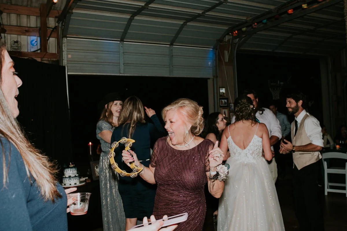 houstonwedding-galvestonwedding-houstonphotographer-texaswedding-dyiwedding-houstonweddings-loscastrophotography-73.jpg