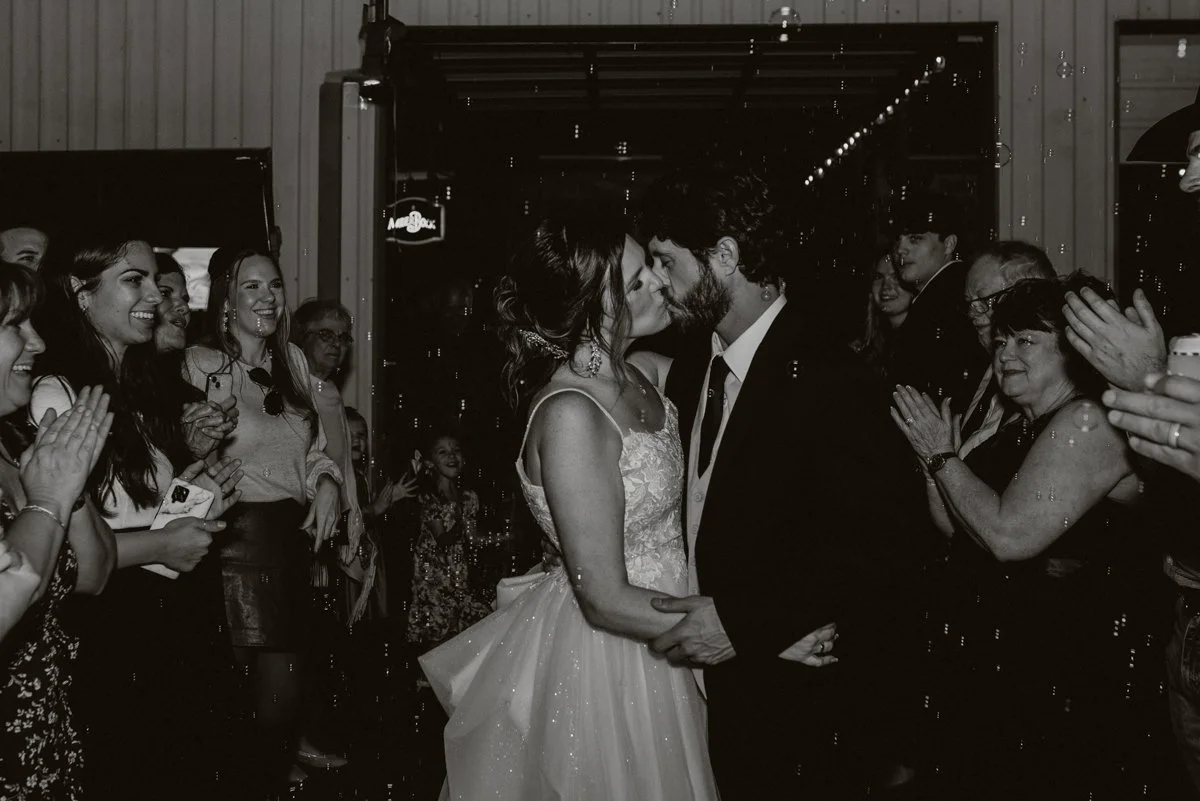 houstonwedding-galvestonwedding-houstonphotographer-texaswedding-dyiwedding-houstonweddings-loscastrophotography-81.jpg