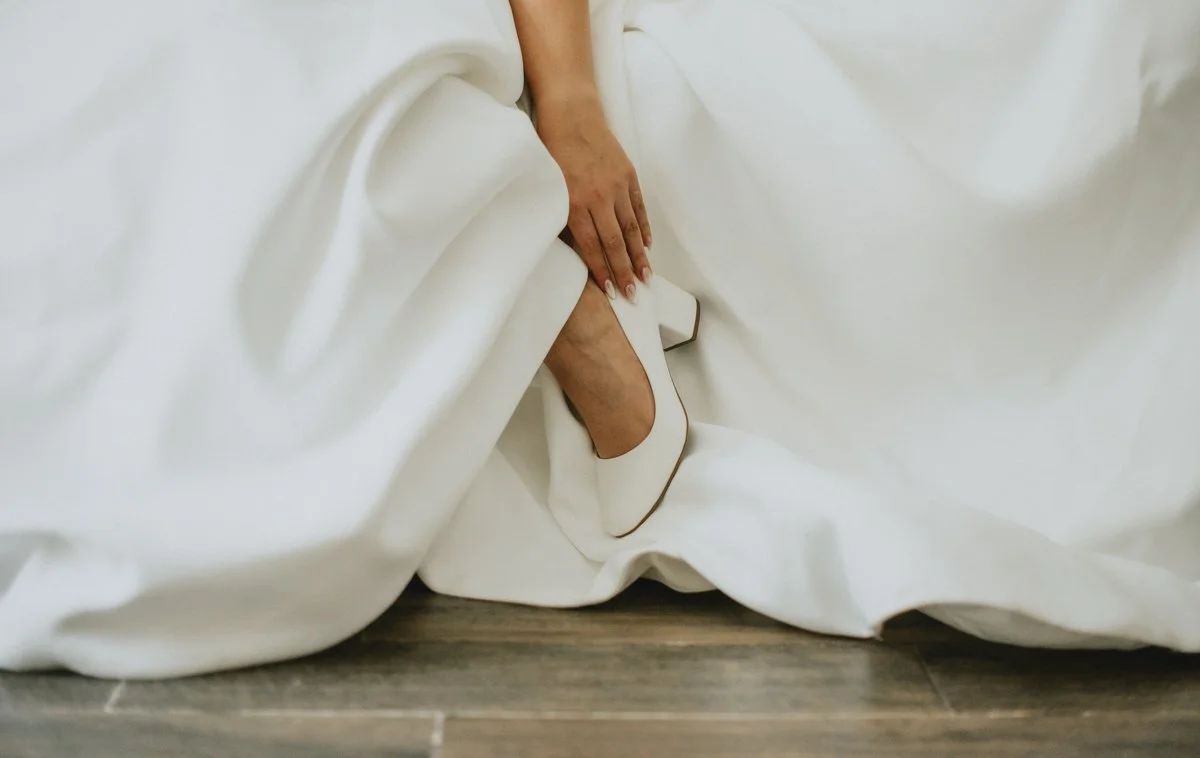herronwedding-houstonweddings-houstonphotographer-houstonweddingphotographer-backyardweddings-diyweddings-houstonbackyardwedding-2.jpg