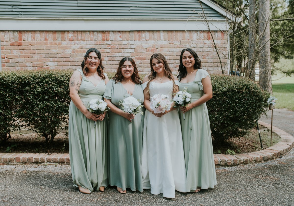 herronwedding-houstonweddings-houstonphotographer-houstonweddingphotographer-backyardweddings-diyweddings-houstonbackyardwedding-38.jpg