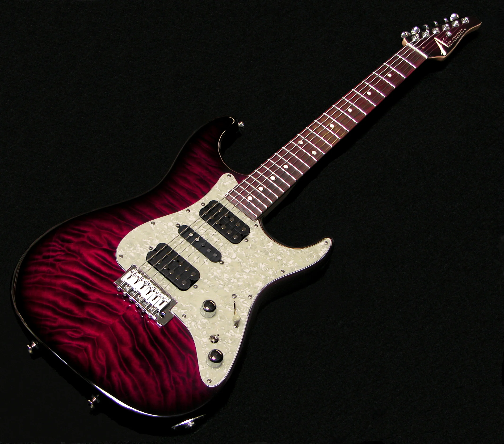 T. Plum - Black Burst