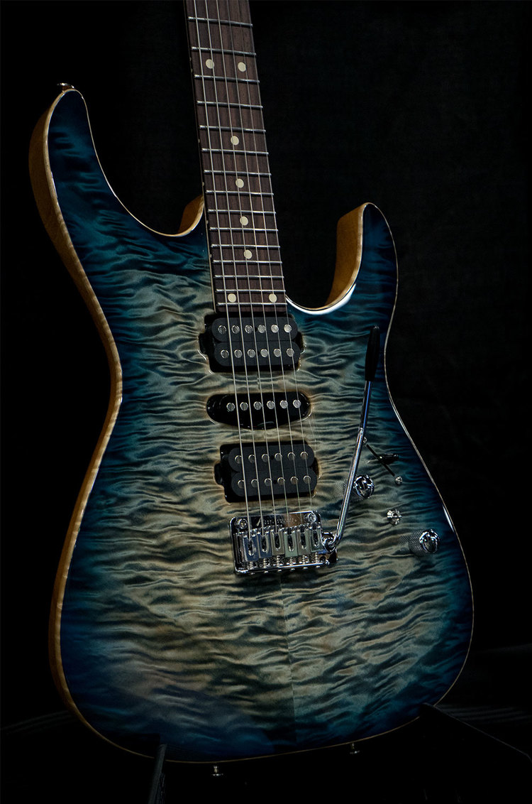 Angel in Natural Arctic Blue Burst