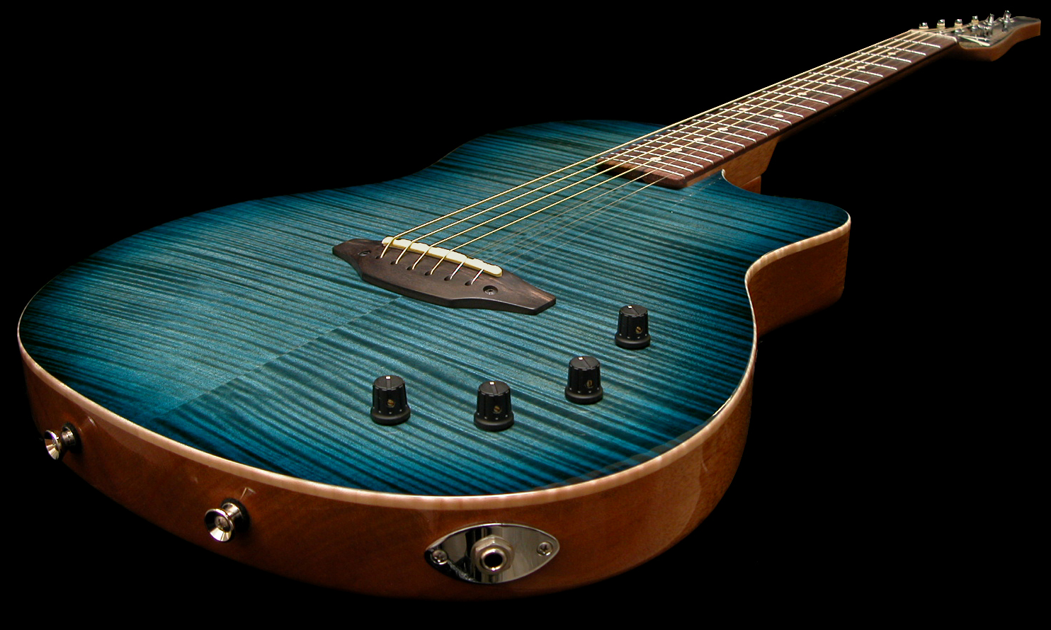 Crowdster in Arctic Blue burst