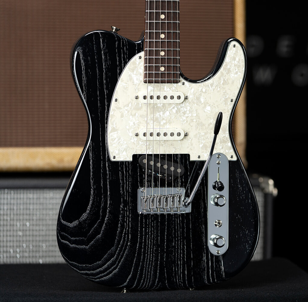 ギター Tom Anderson The Classic Dog Hair Tom Anderson T Classic Black w/White Dog Hair