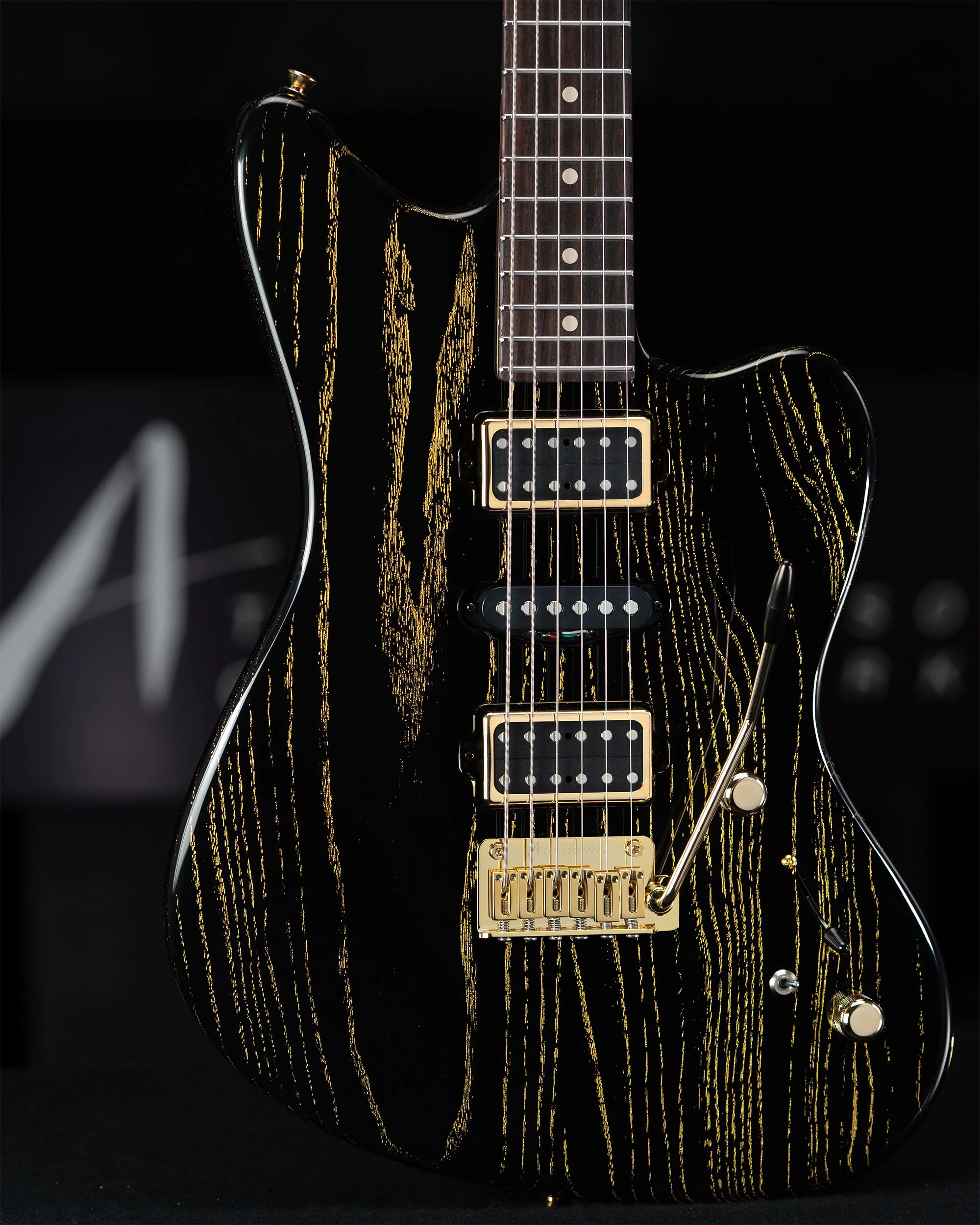 01-14-26Z_bup_Baritom Raven_Black with Gold Dog Hair - NAMM 26 - IG.jpg