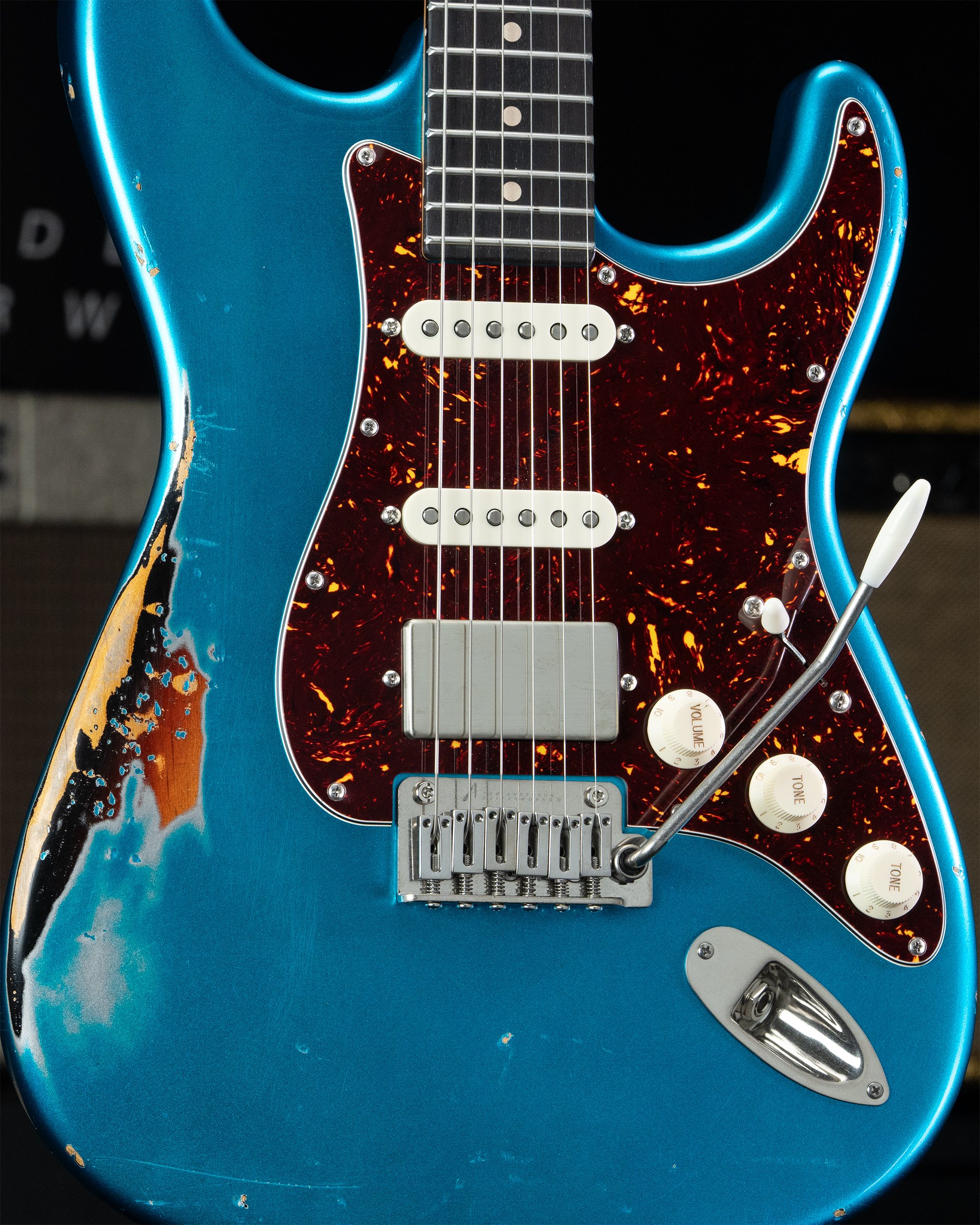 02-02-26N_bupml_Icon_Candy Apple Blue over 3 Color Burst - ID3 DD - Parker DeBaryshe - IG.jpg