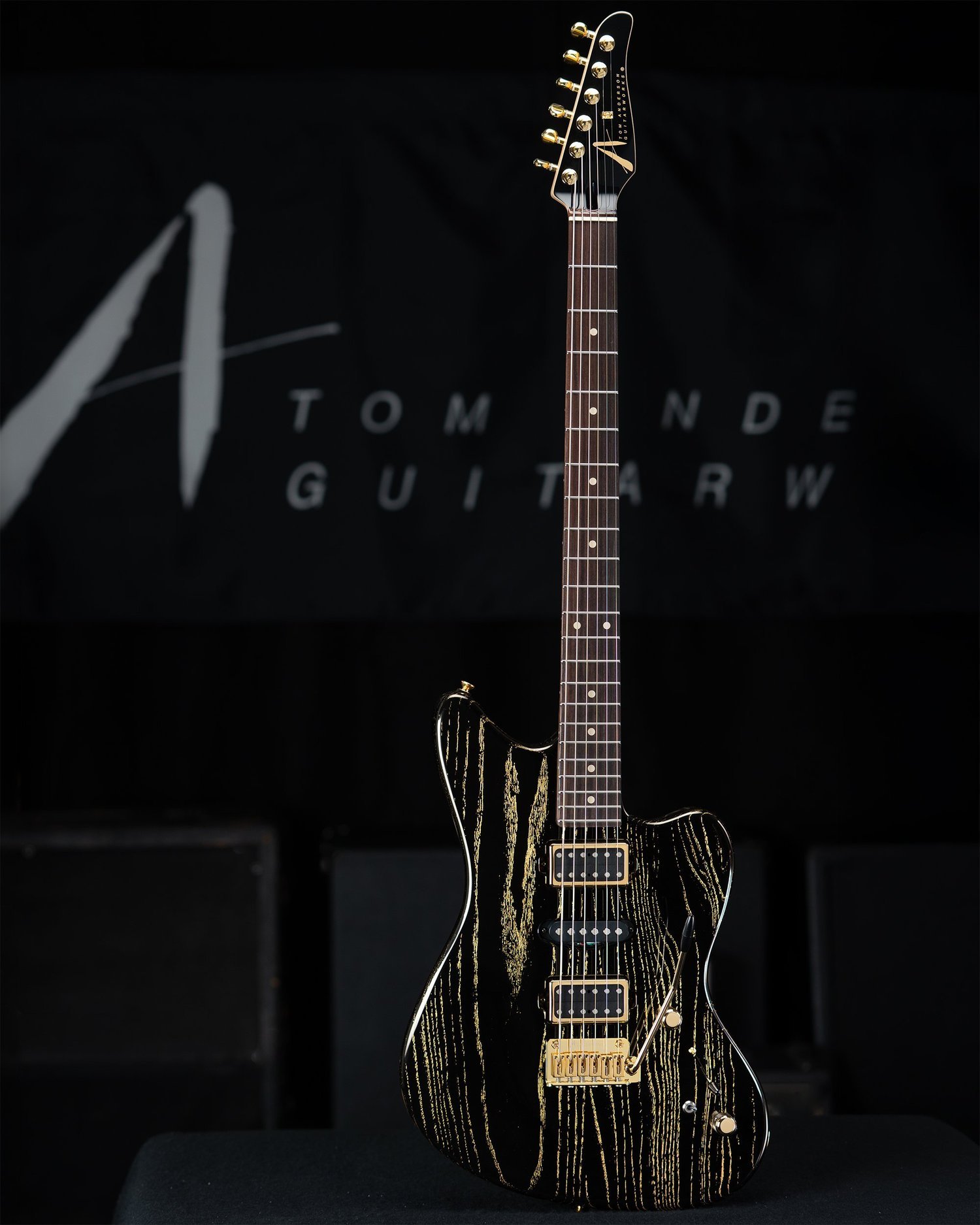 BariTom Raven