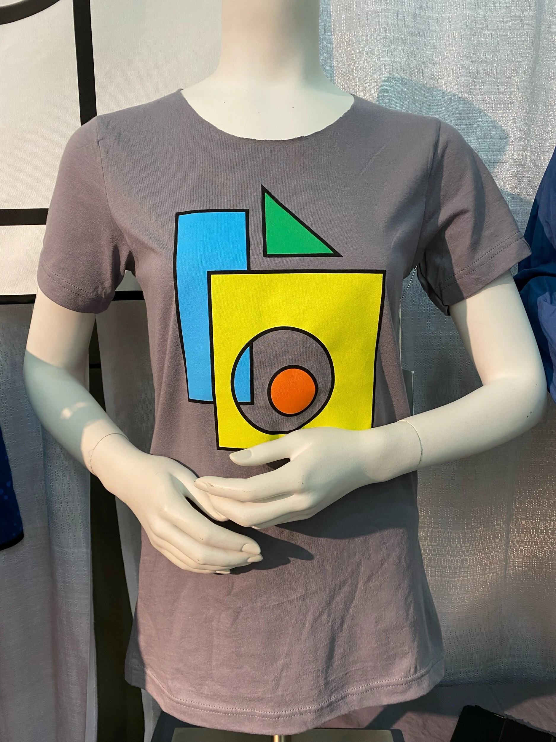 AE6328DE-9C01-4298-AA98-ECFC94DC53EF