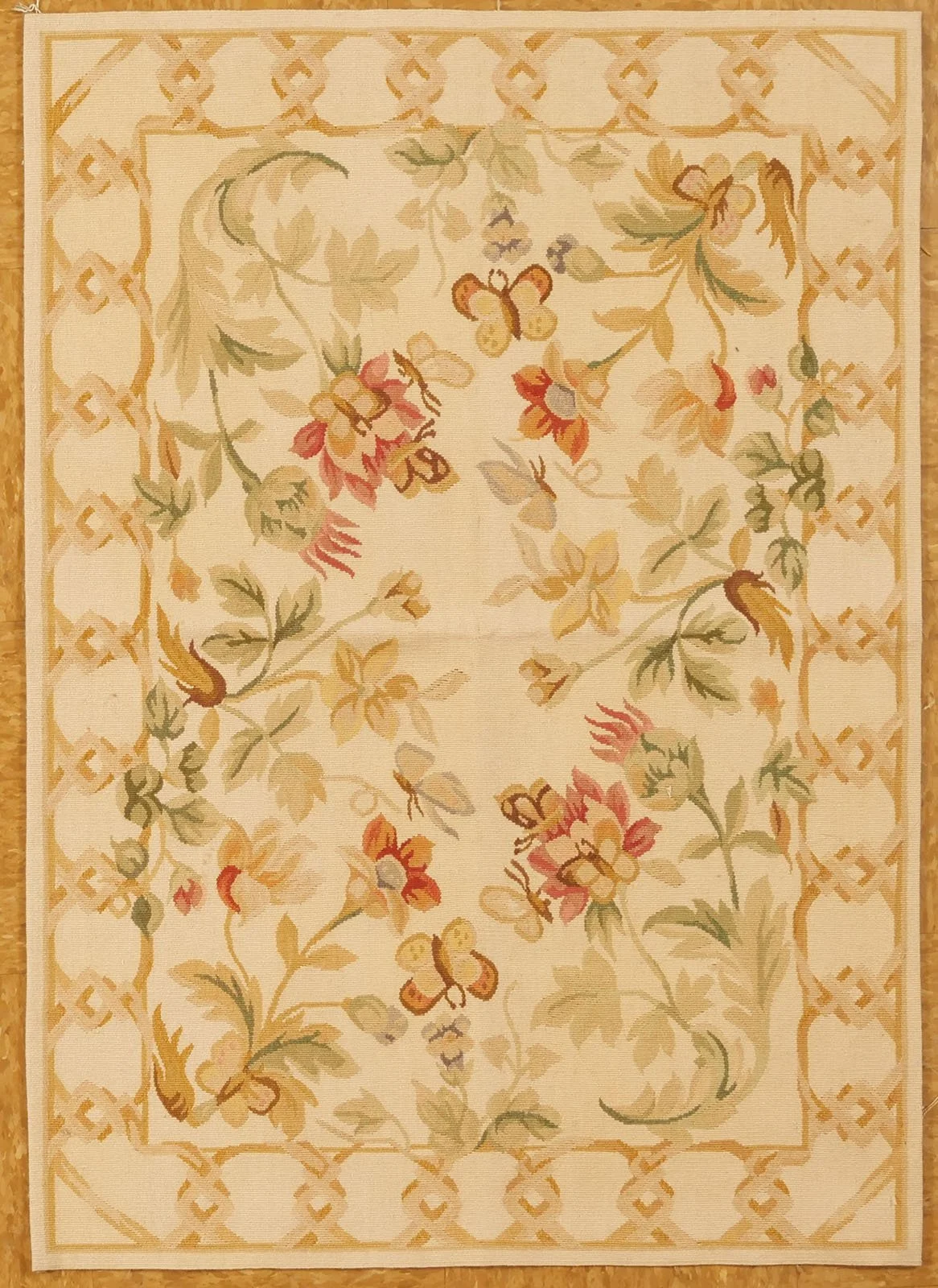 2.7 x 3.7 Aubusson 9925 .JPG