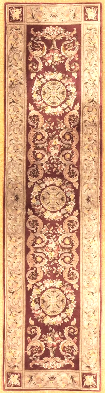 2.7 x 10.1 Savonnerie Carpet SV-1039