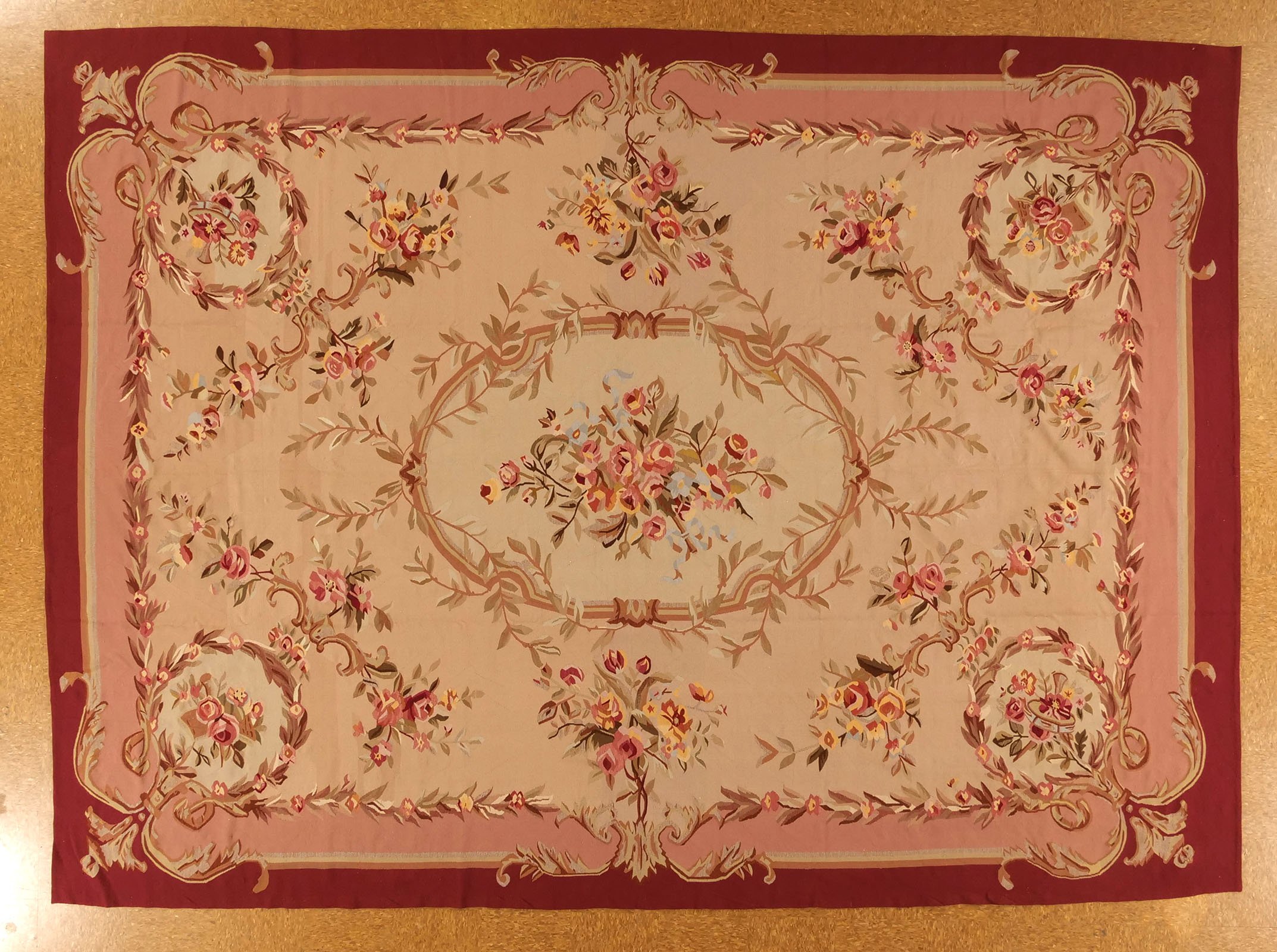 10.1 x 13.7 Aubusson Carpet Design 9546