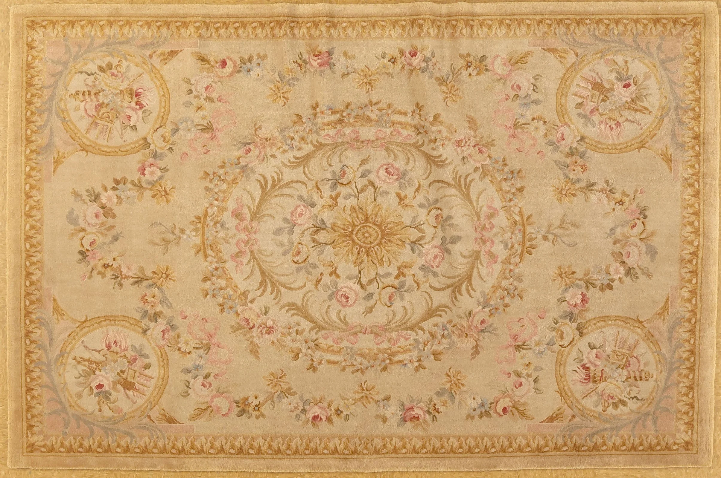 5.10 x 8.10 Savonnerie Carpet S-1113