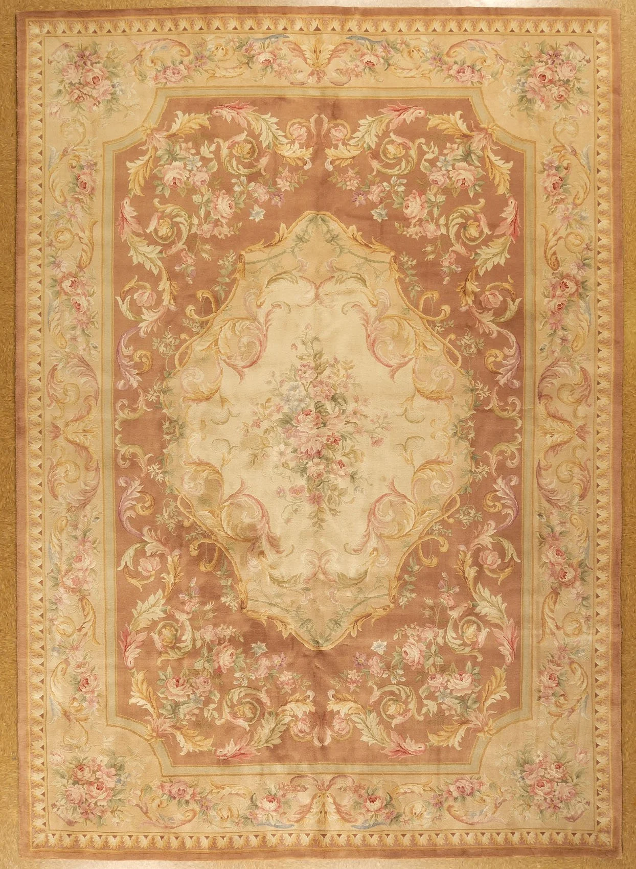 9.9 x 13.9 Savonnerie Rug SV-72