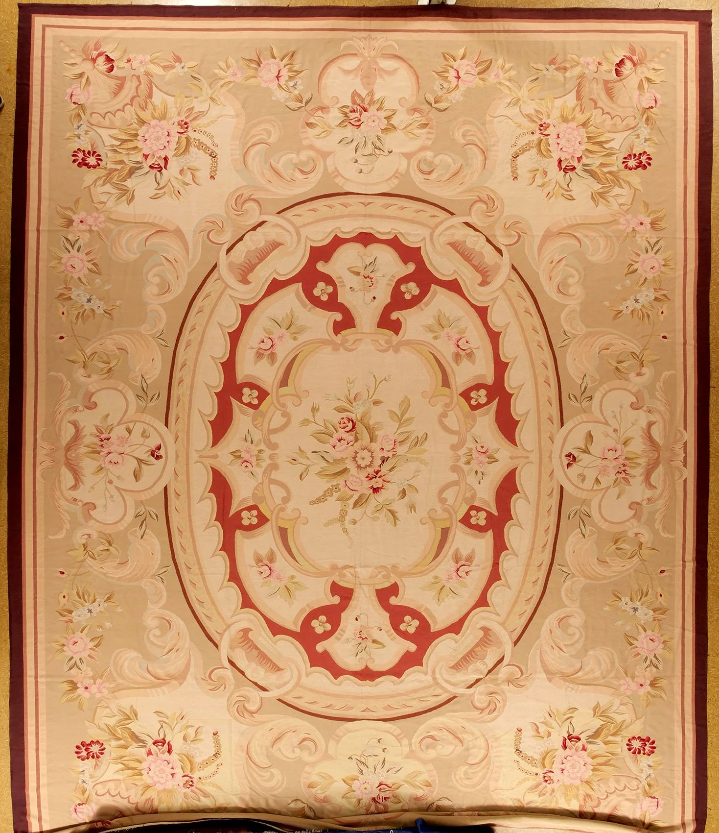 18.6 x 23.2 Aubusson Rug 9633