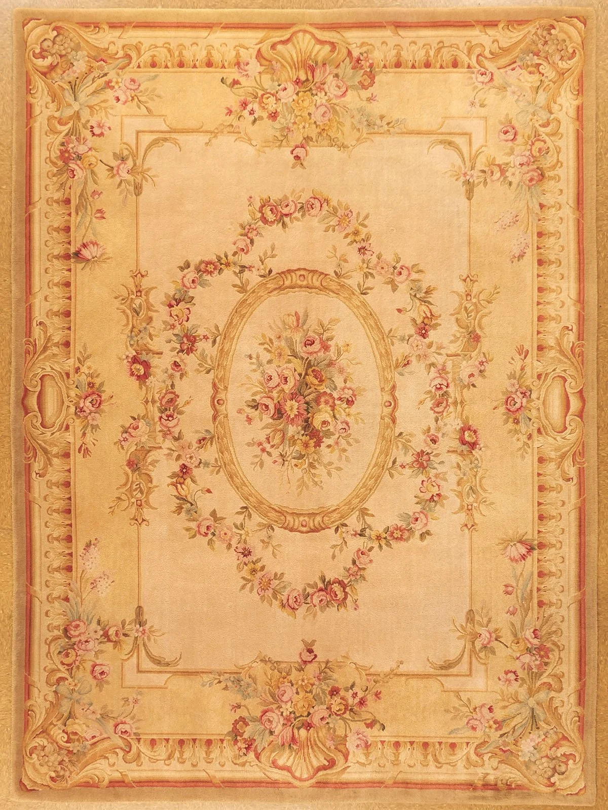 8.10 x 11.11 Savonnerie Rug 26Q S-9777