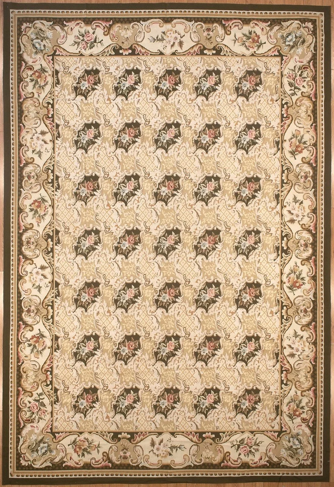 10.10 x 15.11 Bessarabian Aubusson 147-G