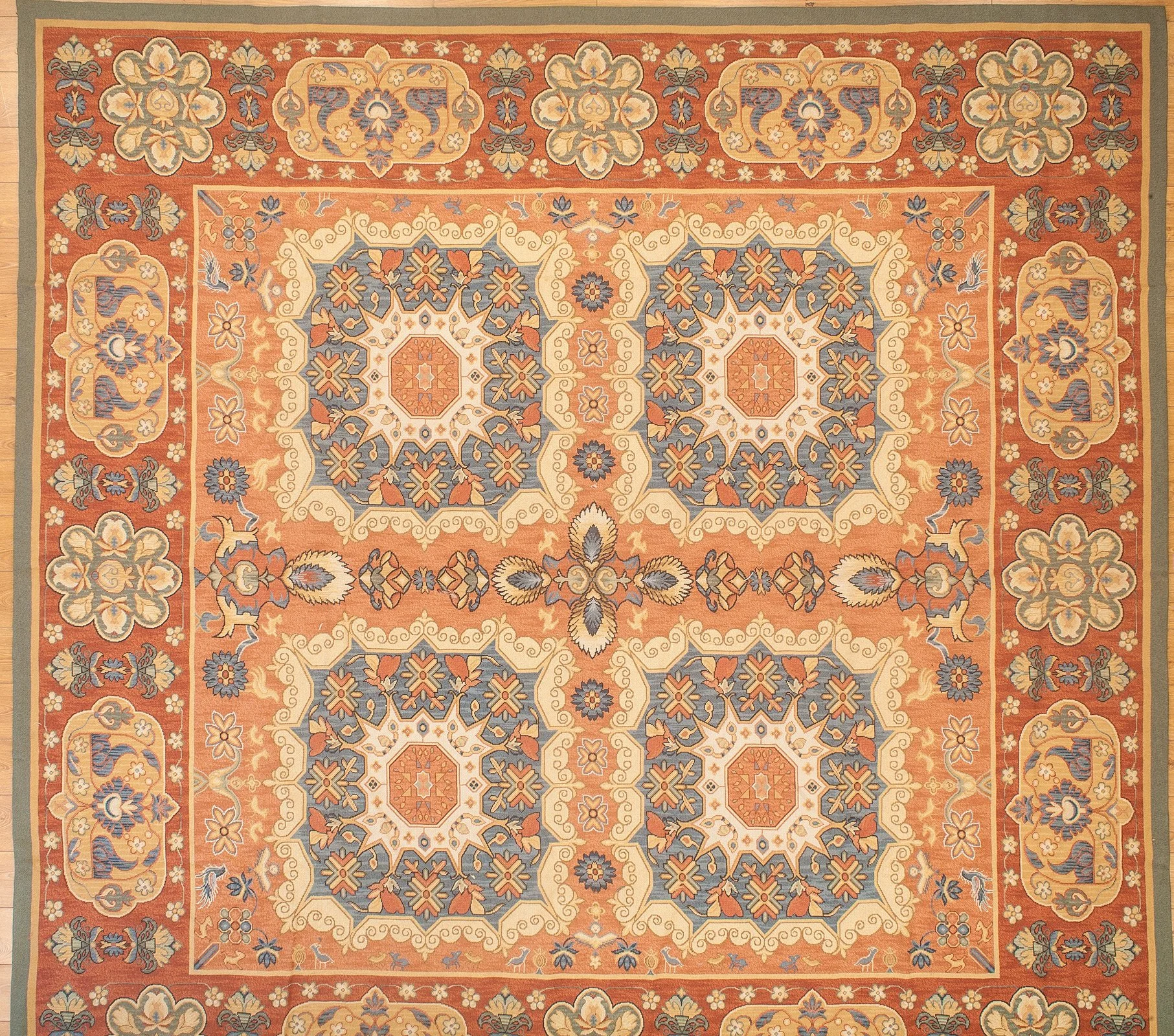 13.2 x 13.7 Heavy Needlepoint Rug Tr-837