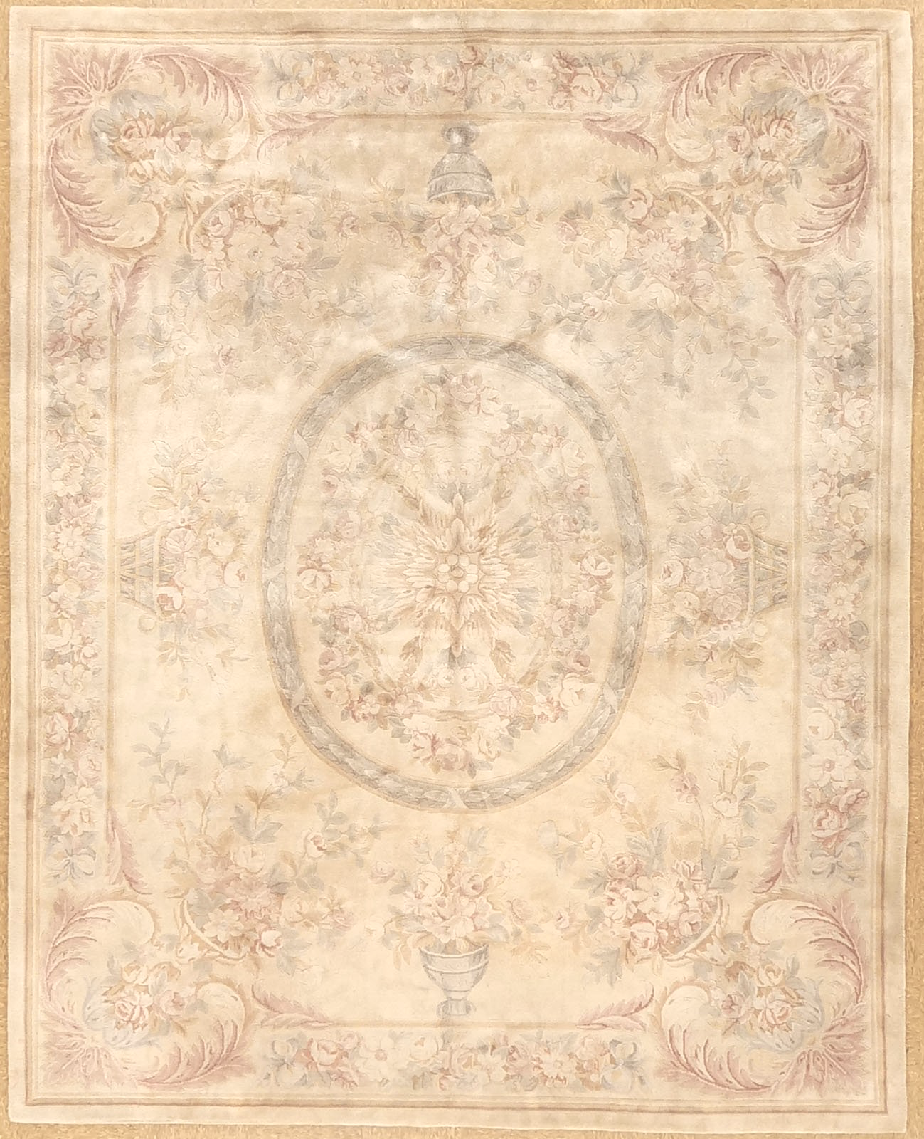 savonnerie-carpet.png