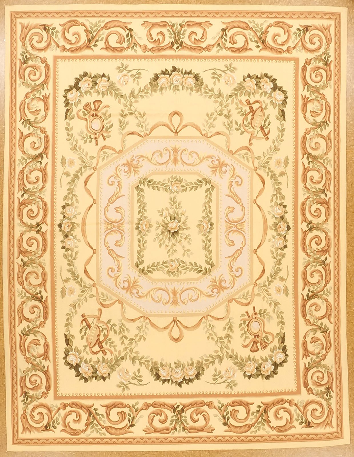 7.9 x 10.1 Aubusson Rug 5100