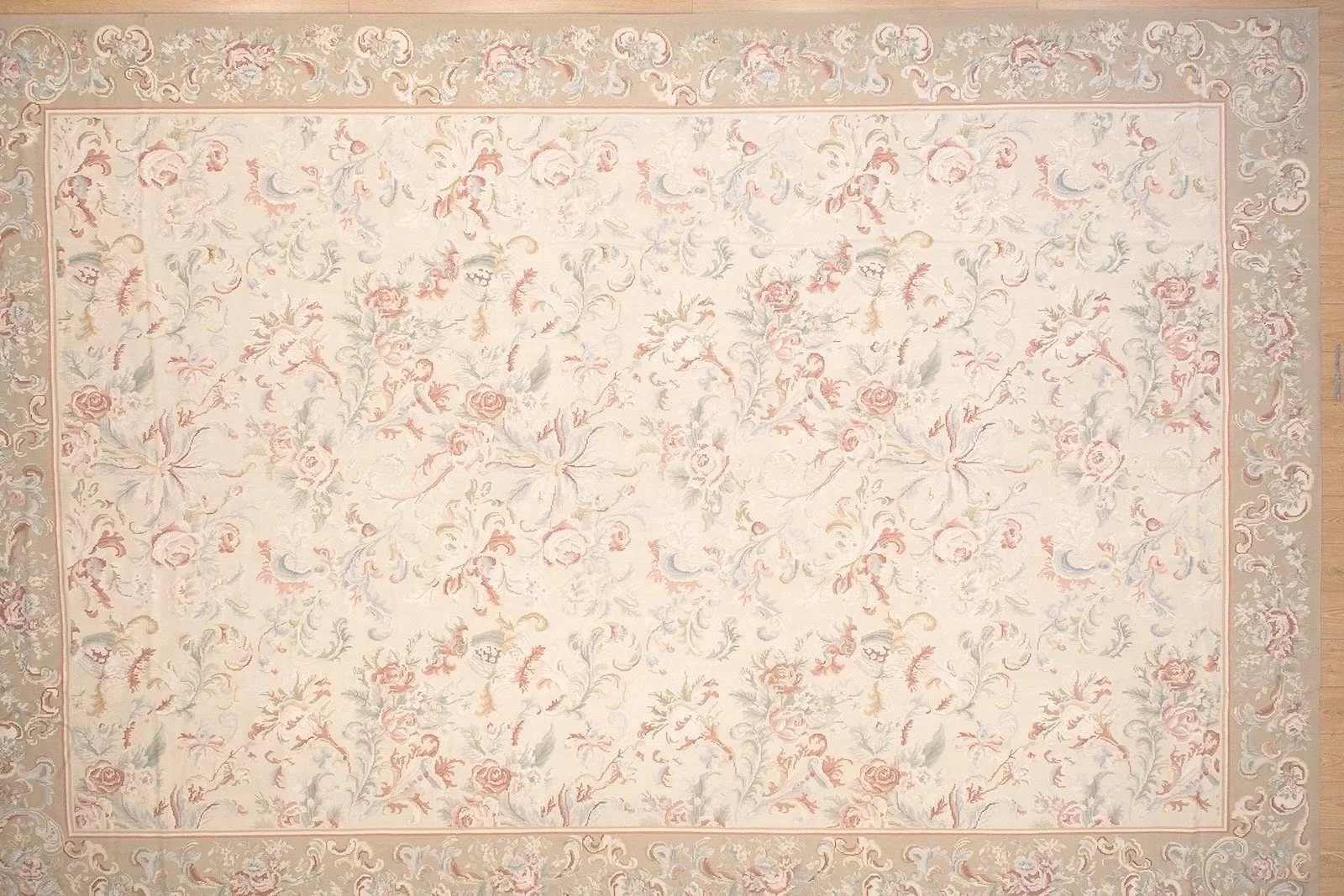 handwoven aubusson bessarabian style, all over design with pastel colors in size 12.1 x 18.1