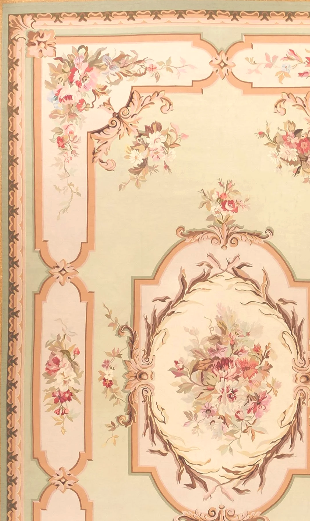 10.3 x 17.7 Aubusson Rug 9849