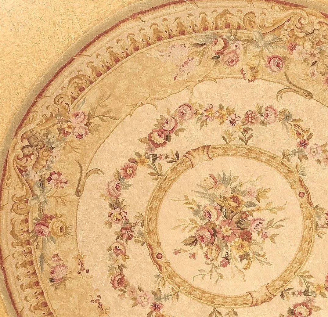 round+Savonnerie+rug.jpg