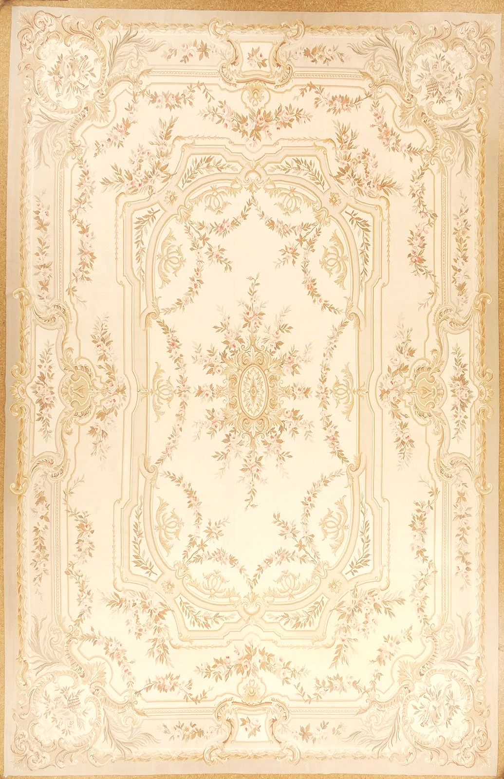 11.9+x+18.1+Aubusson in pastel colors louis XVI Style