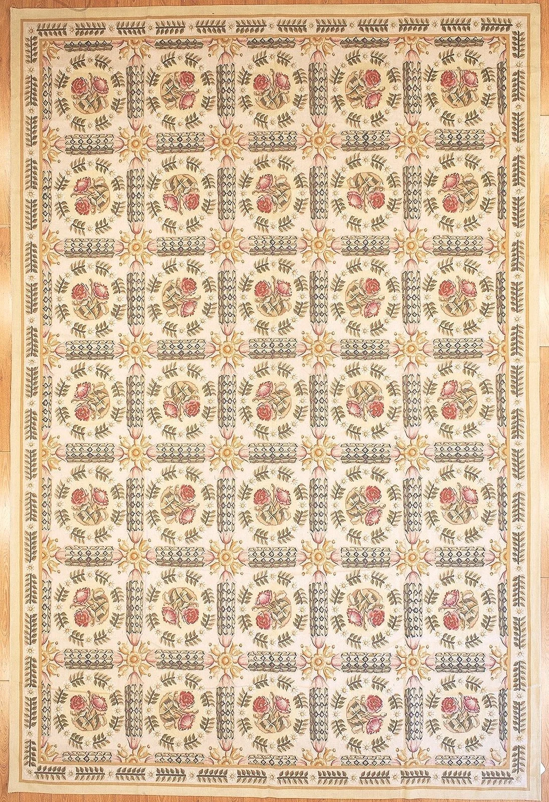 10.6 x 15.9 Aubusson Rug 218-I