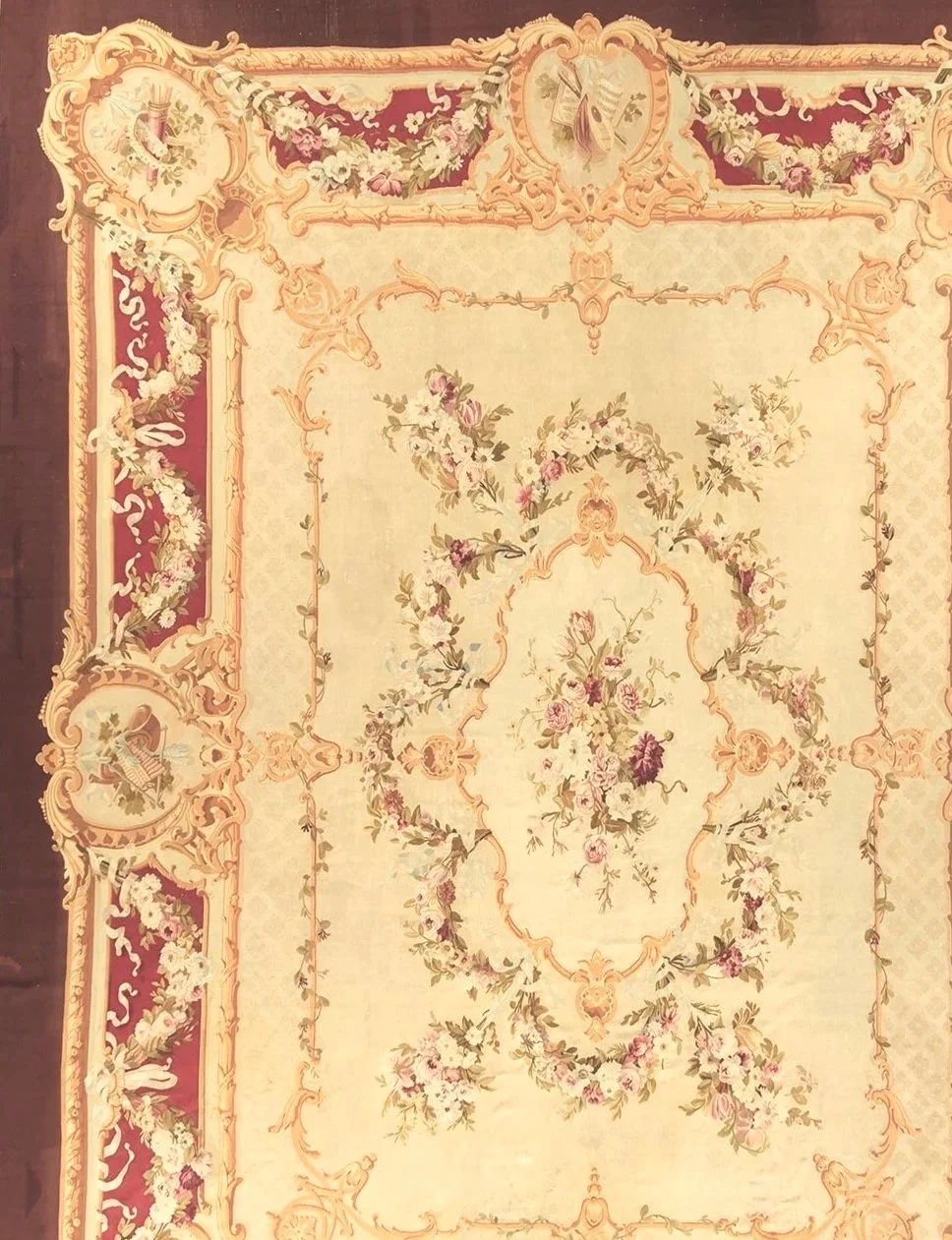 antique-french-aubusson-rugs-for-grand-salons