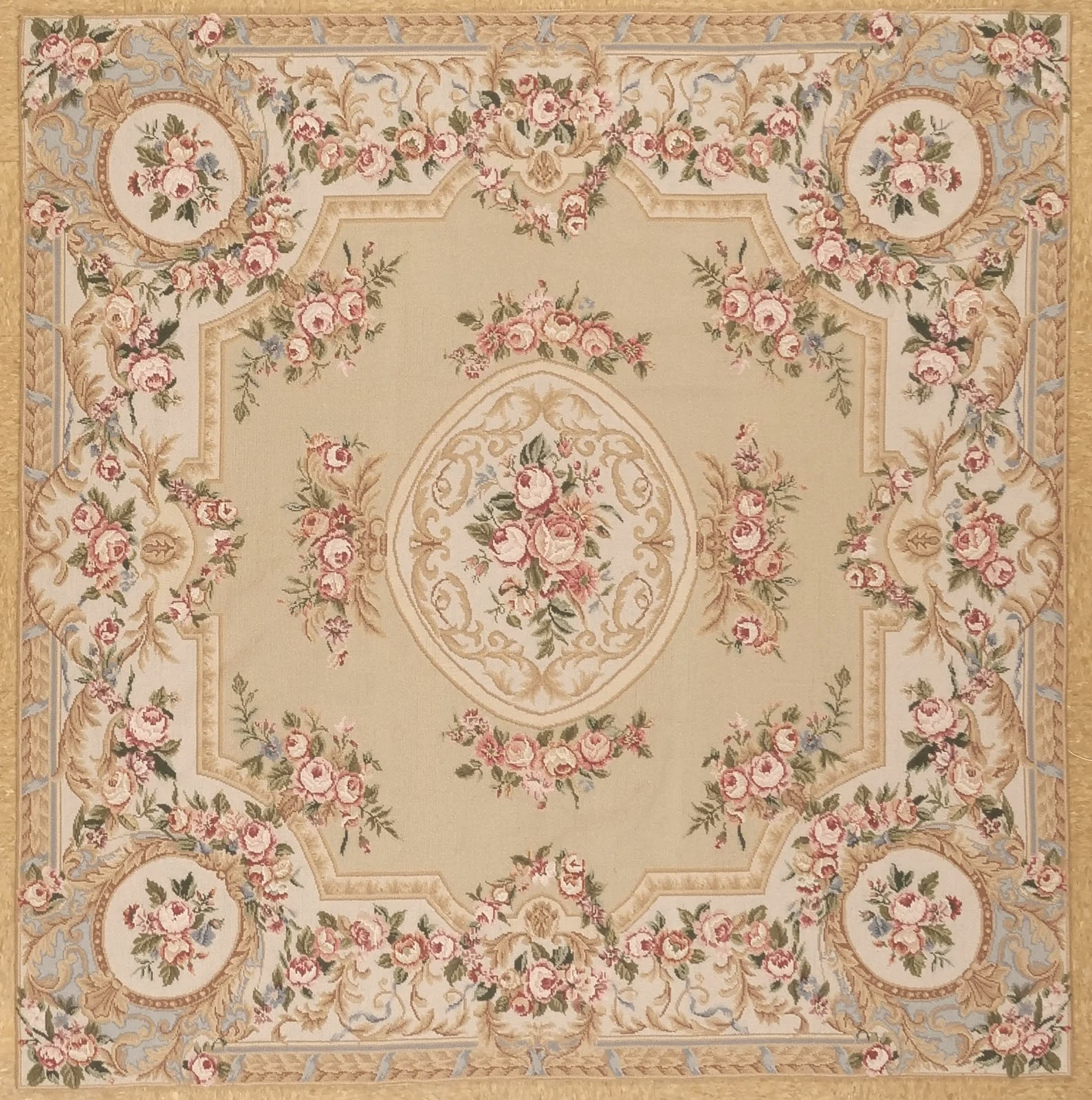 6 x 6.1 Handwoven Square Needlepoint Carpet In A Classic French Design N-1323