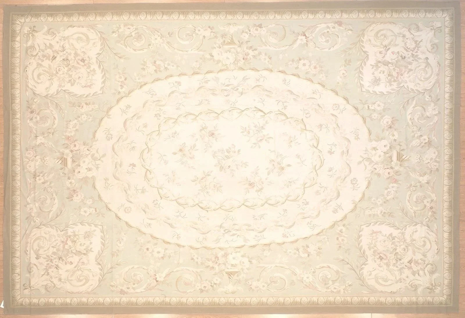 new handwoven pastel floral aubusson in size 10.11 x 16