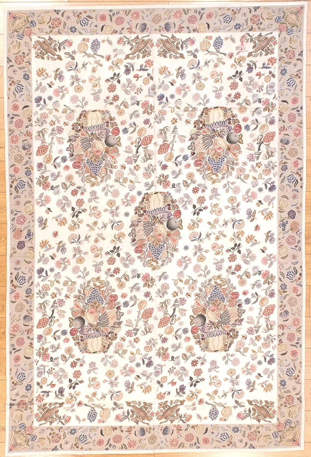6 x 9.1 Petitpoint Rug DX-3