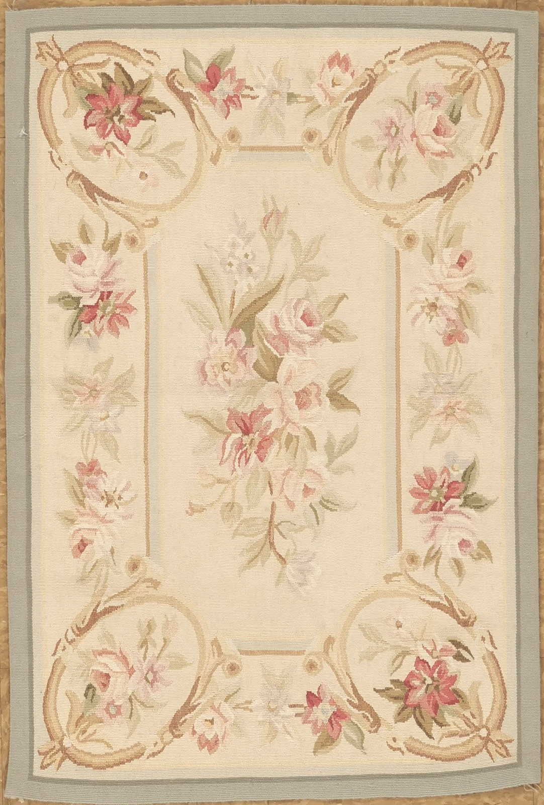 beige pastel aubusson rug in size 2 x 3